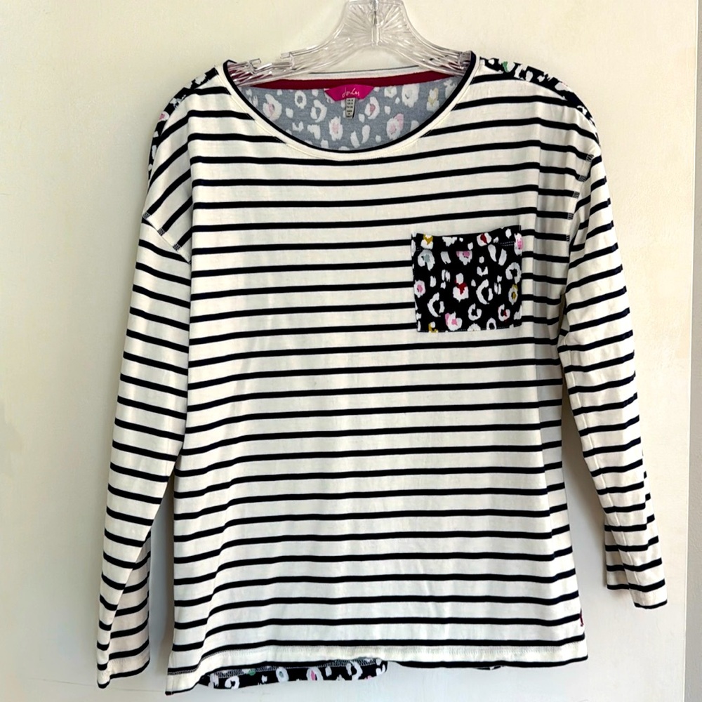 Joules long-sleeve pocket top. Never worn! New without tags, size UK 8/US 4